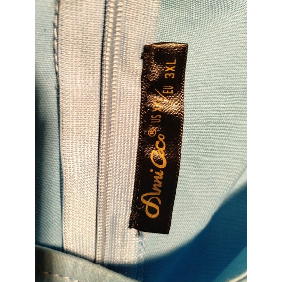 Dress - Picture 3 of 5